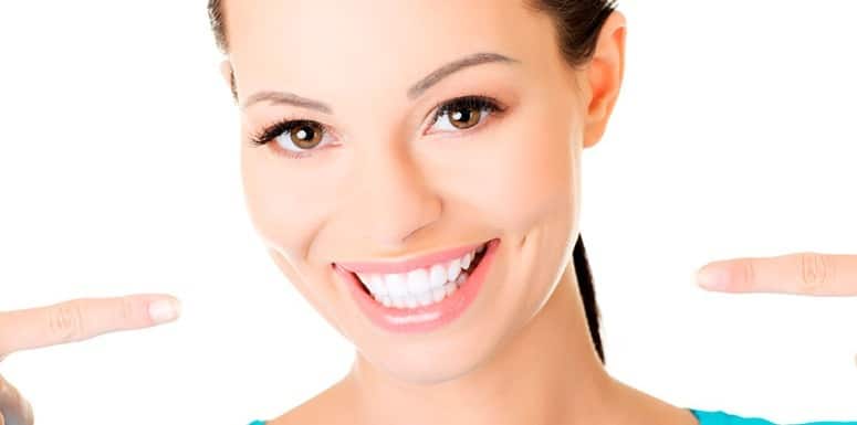 dentist-in-encino-reveals-how-to-improve-your-smile-in-just-one-dental-visit